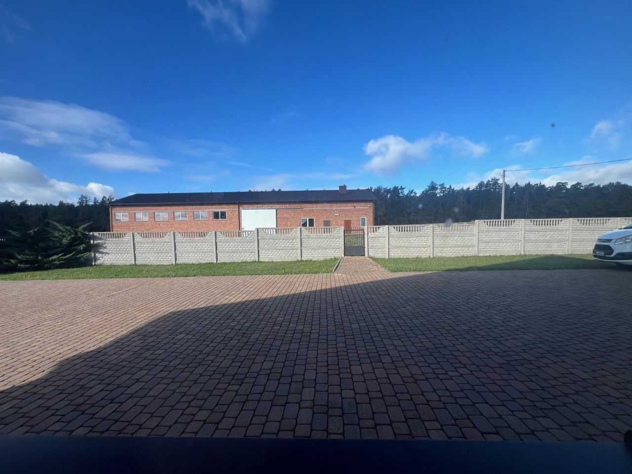 Nieruchomość komercyjna Strzelce Wielkie. Zdjęcie 11