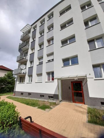 Mieszkanie 3-pokojowe Zielona Góra Centrum, ul. Leopolda Staffa. Zdjęcie 1