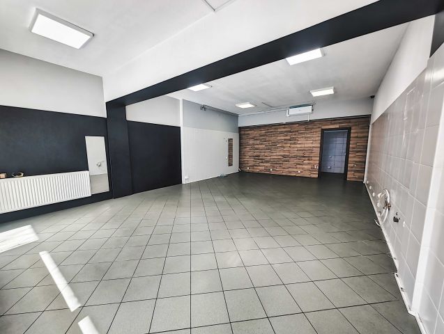 Lokal Bydgoszcz, ul. Karpacka. Zdjęcie 1