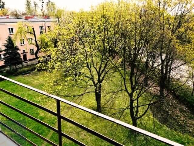 Mieszkanie 1-pokojowe Gliwice Łabędy, ul. Ludwika Waryńskiego. Zdjęcie 1