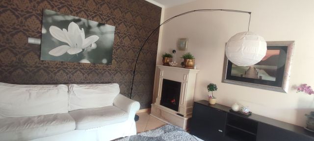 Mieszkanie 3-pokojowe Kędzierzyn-Koźle. Zdjęcie 1