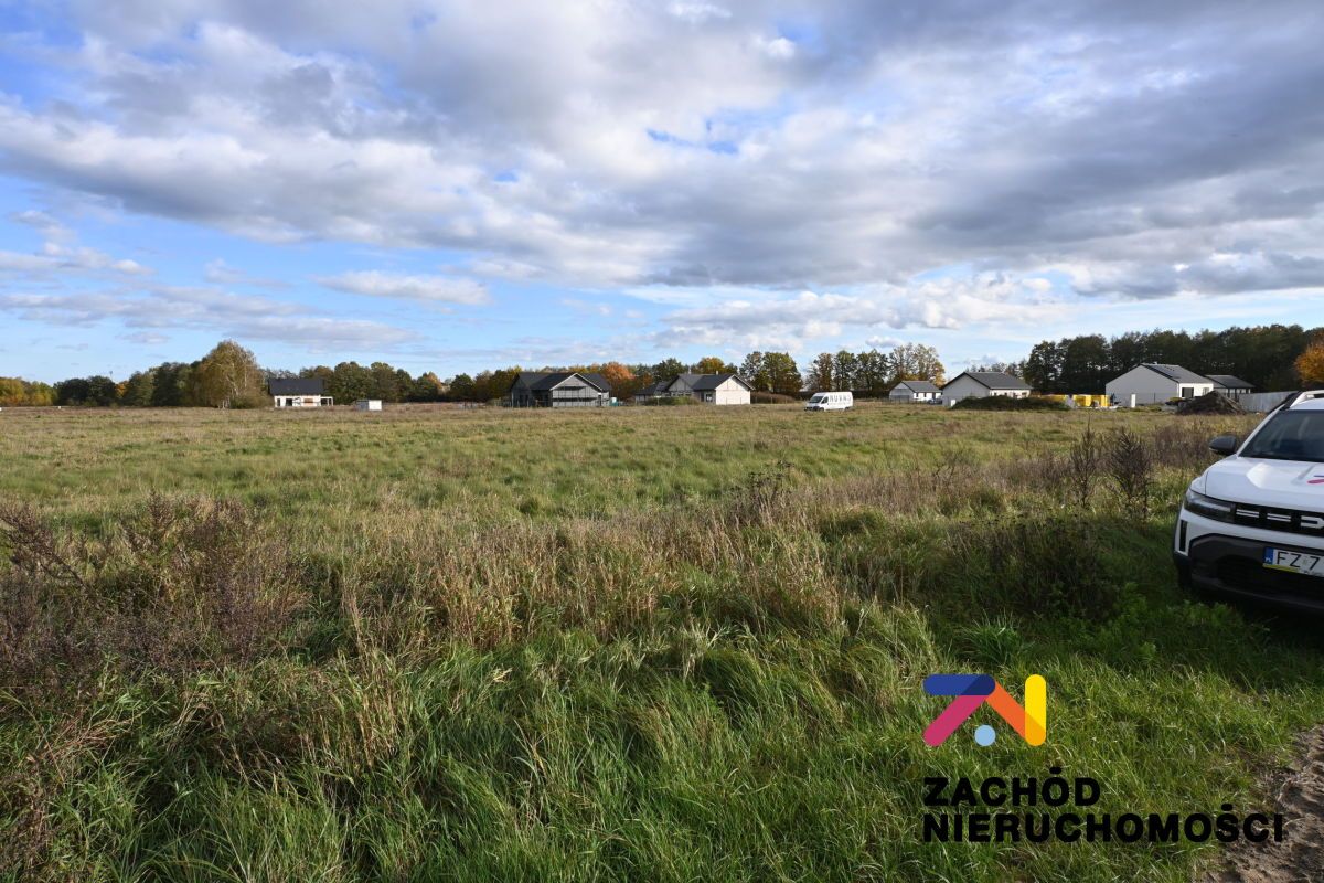 Działka budowlana Zakęcie. Zdjęcie 2