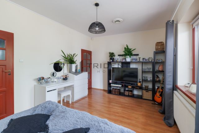 dom wolnostojący, 4 pokoje Ruda. Zdjęcie 15