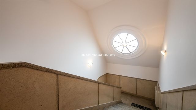 dom wolnostojący, 13 pokoi Kraków Prądnik Czerwony, ul. Pocieszka. Zdjęcie 7