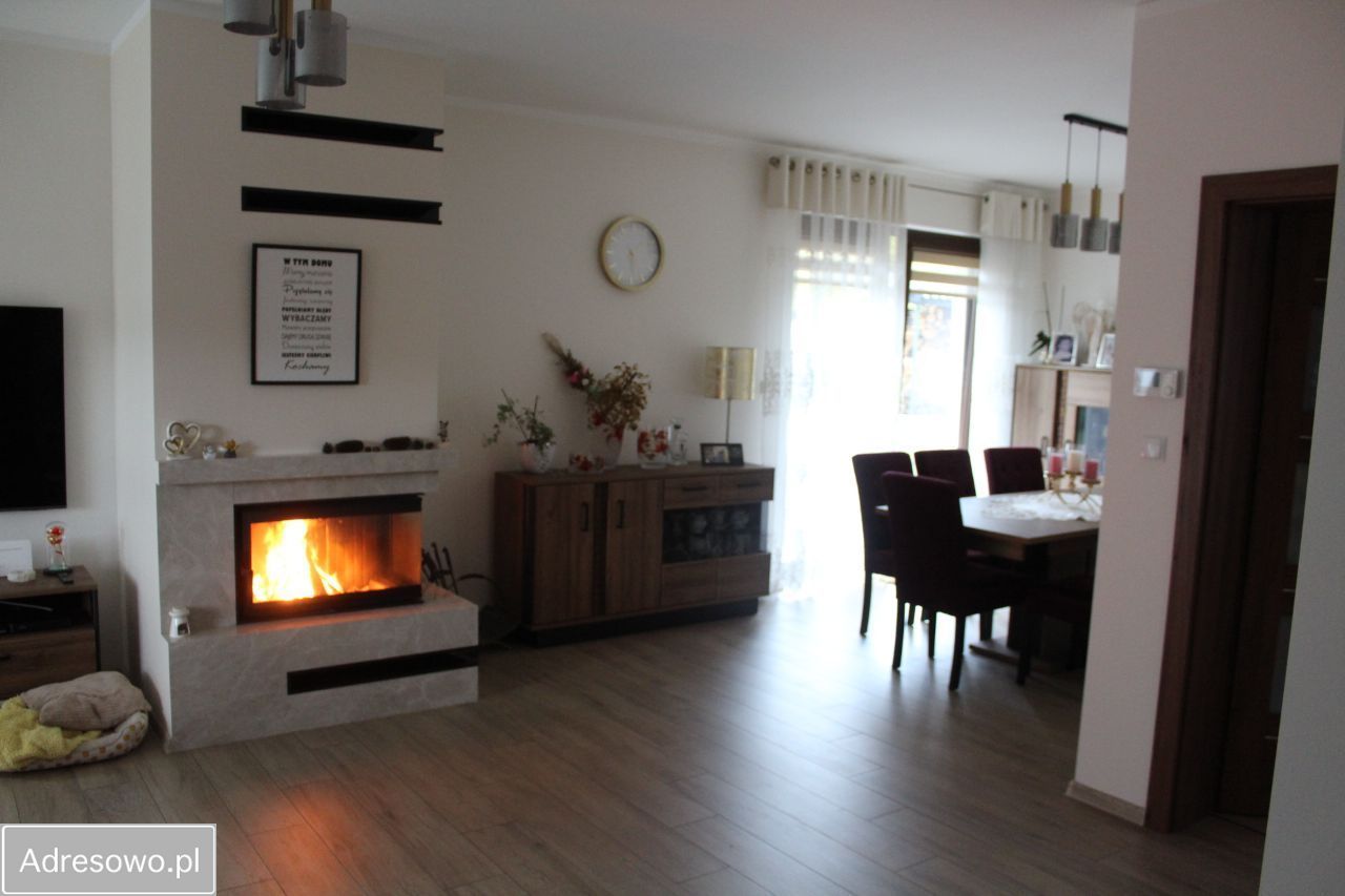 dom wolnostojący Soczewka, ul. Świerkowa. Zdjęcie 10