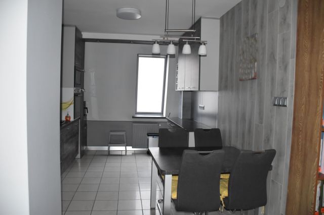 Mieszkanie 3-pokojowe Warszawa Praga-Południe, Perkuna. Zdjęcie 8