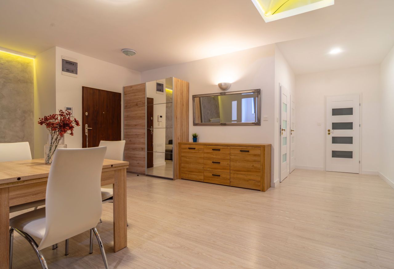 Mieszkanie 4-pokojowe Białystok Centrum, ul. Henryka Sienkiewicza. Zdjęcie 2