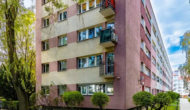 Mieszkanie 4-pokojowe Warszawa Włochy, al. Dwudziestolatków