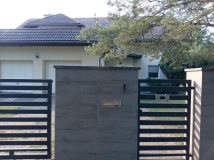 dom wolnostojący, 8 pokoi Adamów-Parcel. Zdjęcie 2