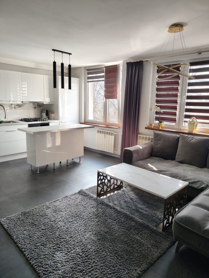 Mieszkanie 3-pokojowe Chorzów, ul. Gwarecka. Zdjęcie 3