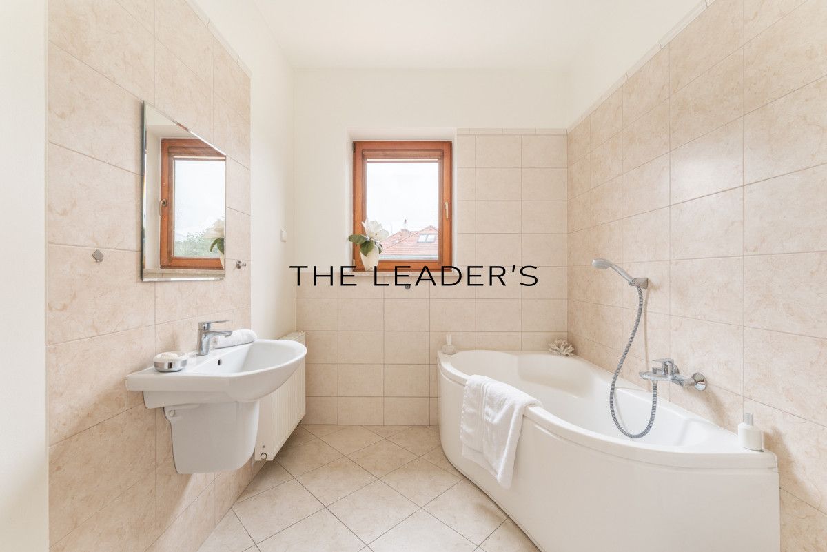 bliźniak, 5 pokoi Bielawa. Zdjęcie 7