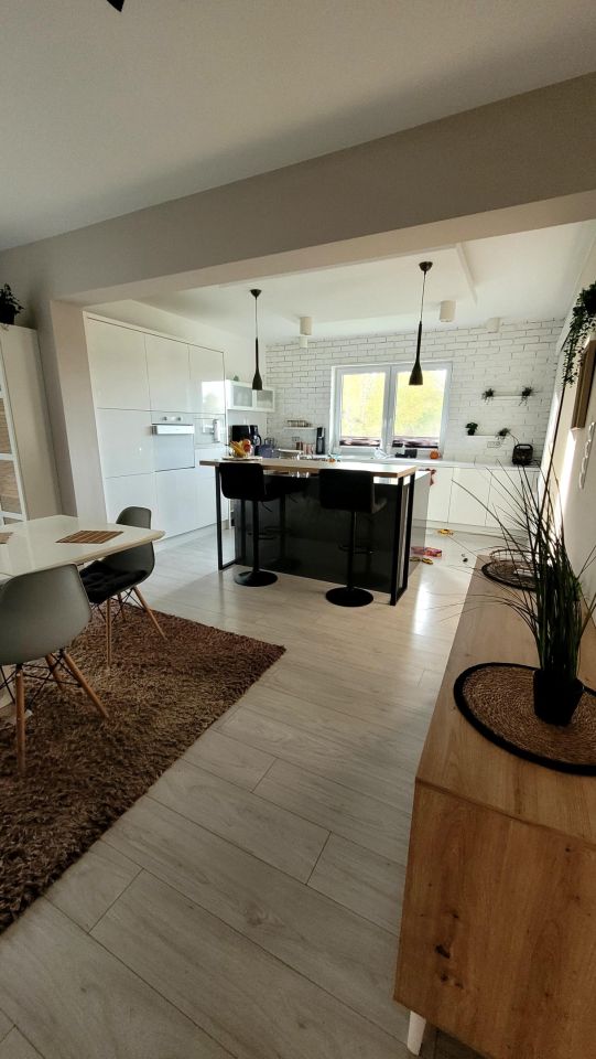 dom wolnostojący, 5 pokoi Smugi. Zdjęcie 9