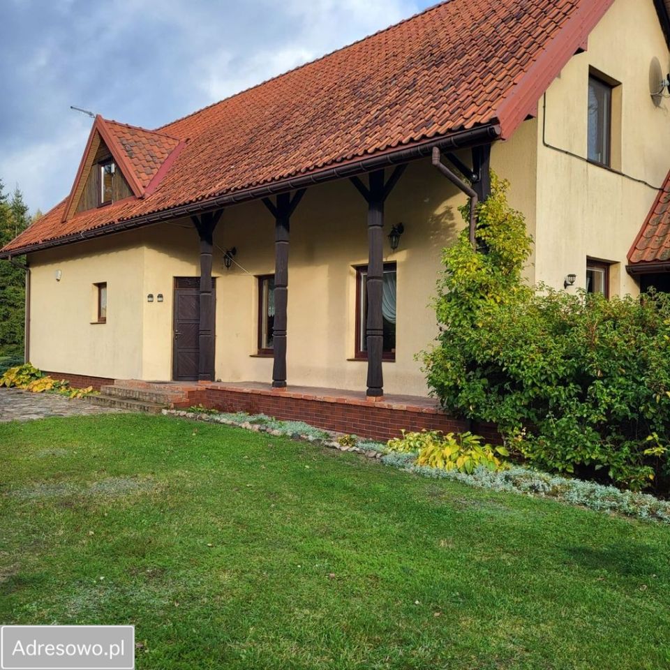 dom wolnostojący, 4 pokoje Pogobie Średnie. Zdjęcie 13