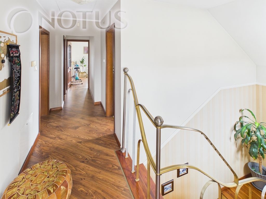 dom wolnostojący, 5 pokoi Gniezno. Zdjęcie 11