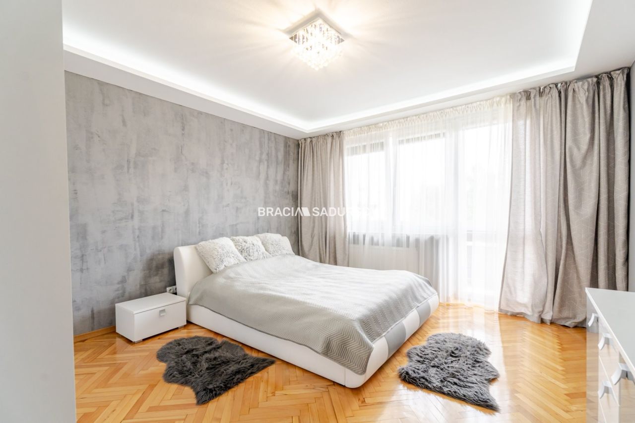 dom wolnostojący, 9 pokoi Kraków Zwierzyniec, ul. Kiejstuta Żemaitisa. Zdjęcie 8