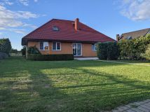 dom wolnostojący, 5 pokoi Grzędzice, ul. Spacerowa. Zdjęcie 1