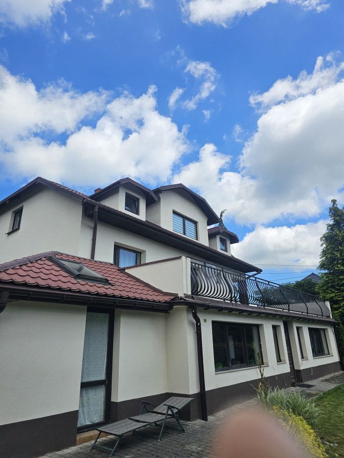 dom wolnostojący, 7 pokoi Łuczyce, ul. Zwierzyniec. Zdjęcie 1