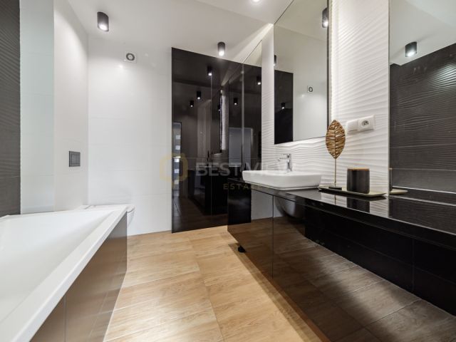 Mieszkanie 5-pokojowe Wola Mrokowska, ul. Zachodnia. Zdjęcie 8