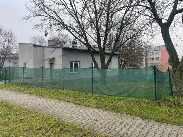 dom wolnostojący, 5 pokoi Sosnowiec Klimontów, ul. Józefa Ignacego Kraszewskiego. Zdjęcie 1