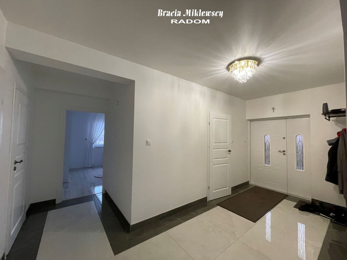 dom wolnostojący, 5 pokoi Radom Długojów Górny, ul. Malenicka. Zdjęcie 10