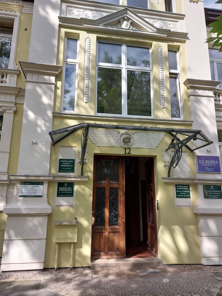 Lokal Jelenia Góra Centrum, ul. Adama Mickiewicza. Zdjęcie 2