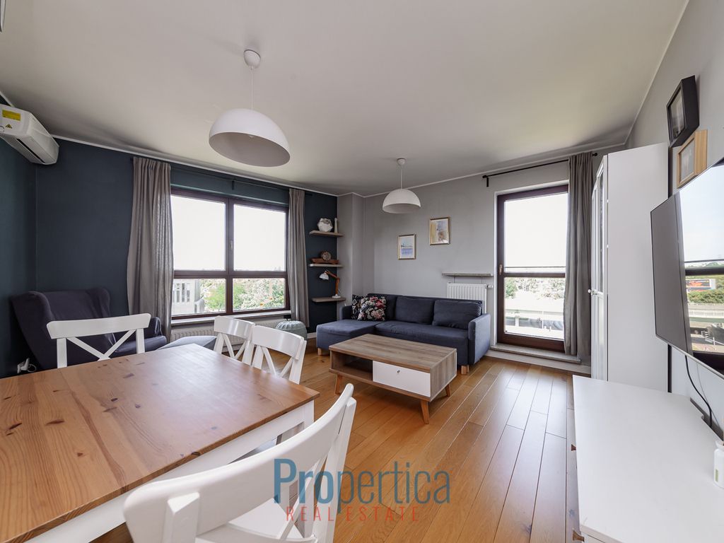 Mieszkanie 3-pokojowe Warszawa Ochota, ul. Bitwy Warszawskiej 1920 r.