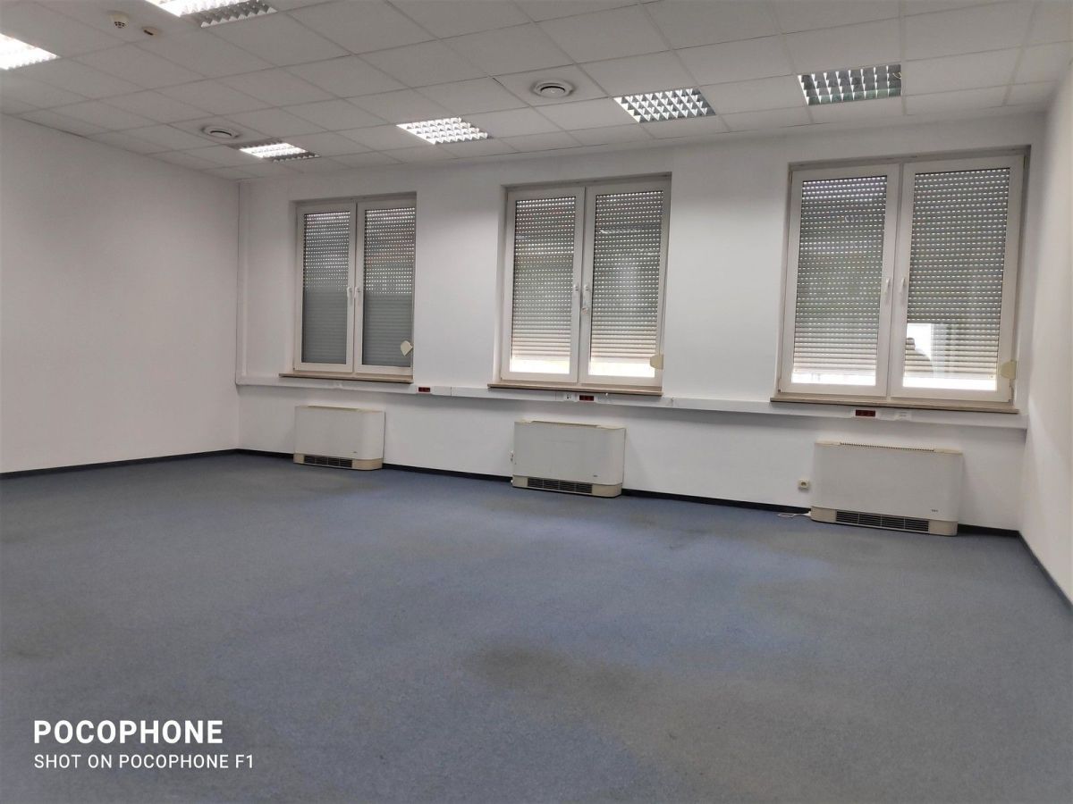 Lokal Wrocław, pl. marsz. Józefa Piłsudskiego. Zdjęcie 6