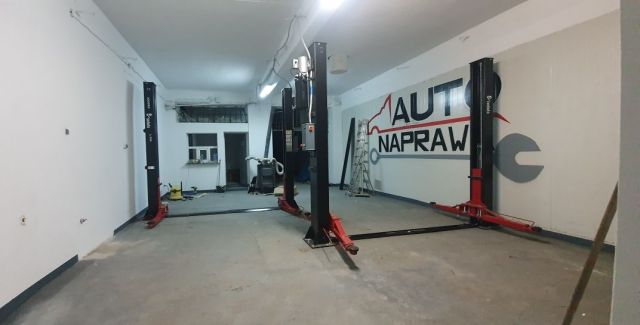 Hala/magazyn Szczecinek Centrum, ul. Słowiańska. Zdjęcie 1