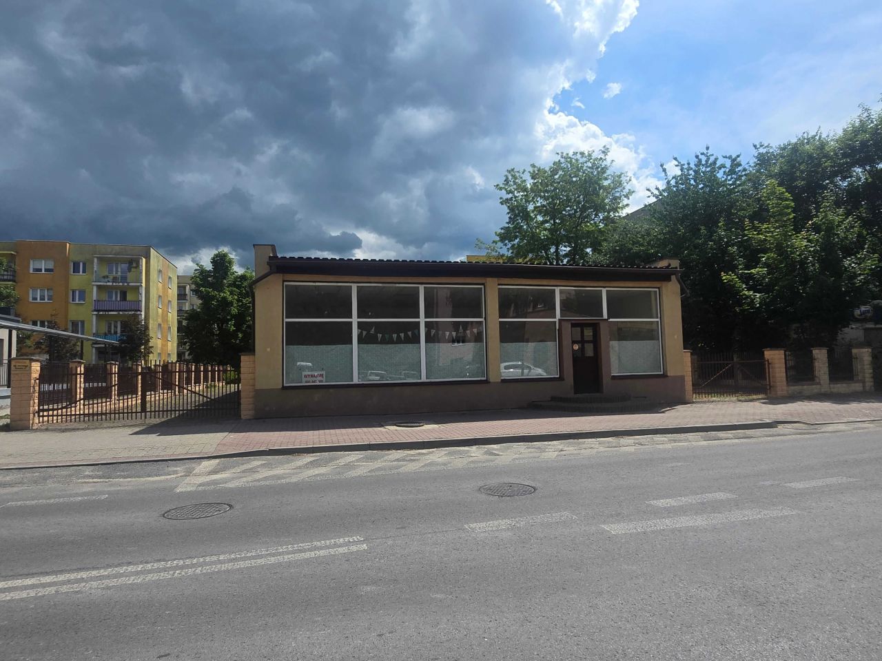 Lokal Kraśnik, ul. Adama Mickiewicza. Zdjęcie 1