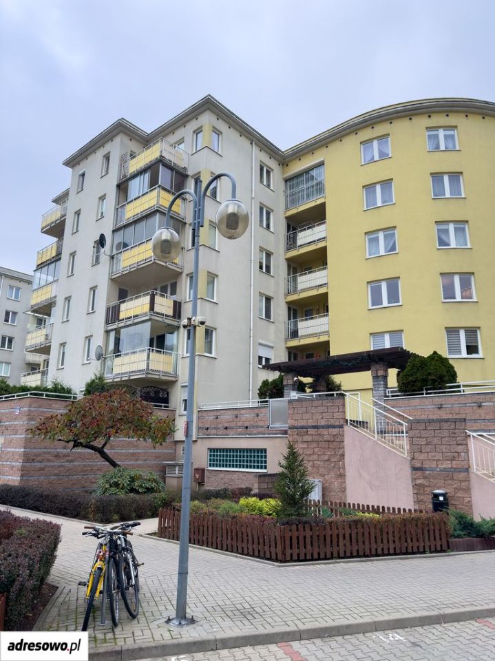 Mieszkanie 4-pokojowe Warszawa Zacisze, ul. św. Wincentego. Zdjęcie 1