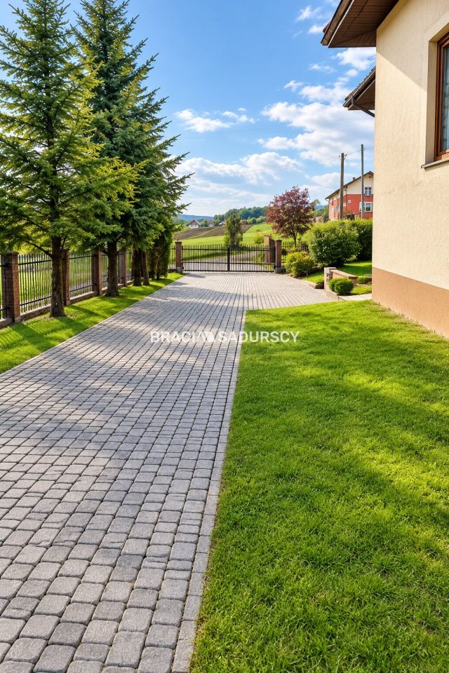 bliźniak, 8 pokoi Łazany. Zdjęcie 11