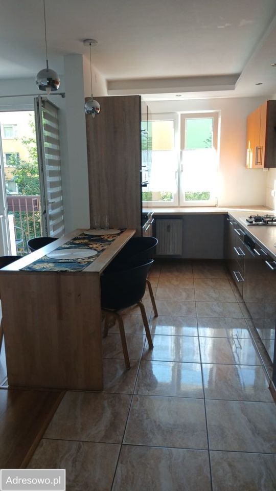 Mieszkanie 3-pokojowe Bielsko-Biała Osiedle Karpackie, ul. Klemensa Matusiaka. Zdjęcie 5