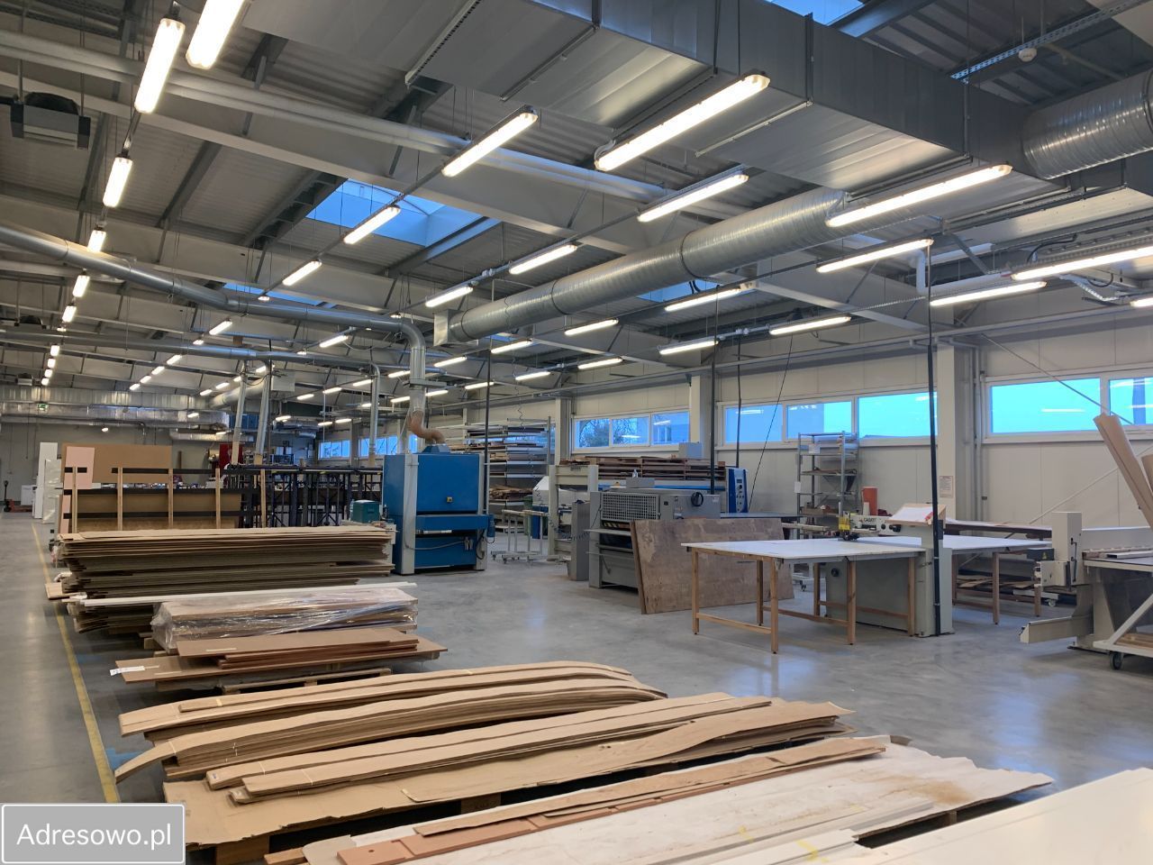 Hala/magazyn Piotrkówek Mały. Zdjęcie 15