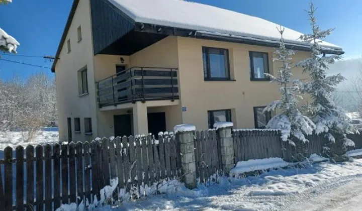 dom wolnostojący, 6 pokoi Istebna