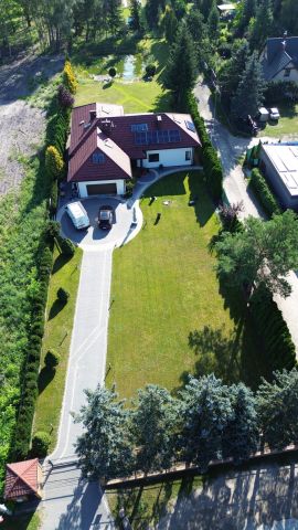 dom wolnostojący, 7 pokoi Orzeszyn, ul. Klonowa. Zdjęcie 1