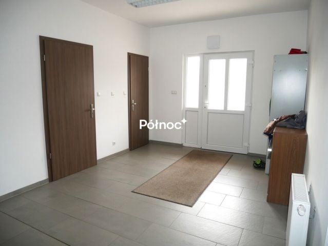 Hala/magazyn Iwiny. Zdjęcie 19