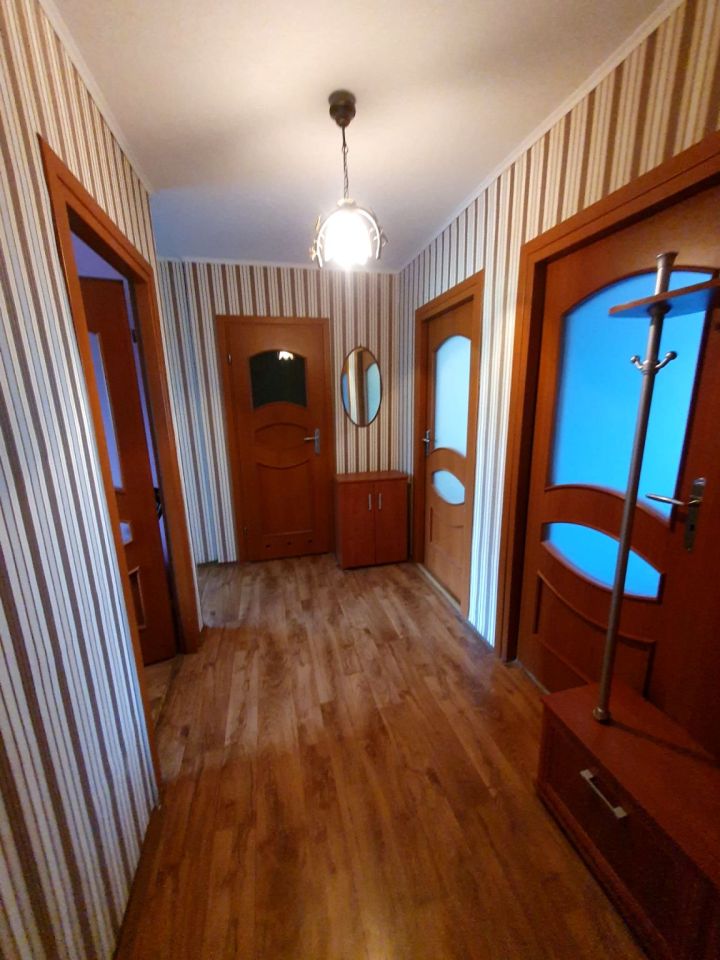 Mieszkanie 3-pokojowe Świebodzice Osiedle Piastowskie, ul. Bolesława Krzywoustego. Zdjęcie 2