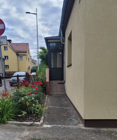 bliźniak, 4 pokoje Brzeg Centrum, ul. Lwowska. Zdjęcie 1
