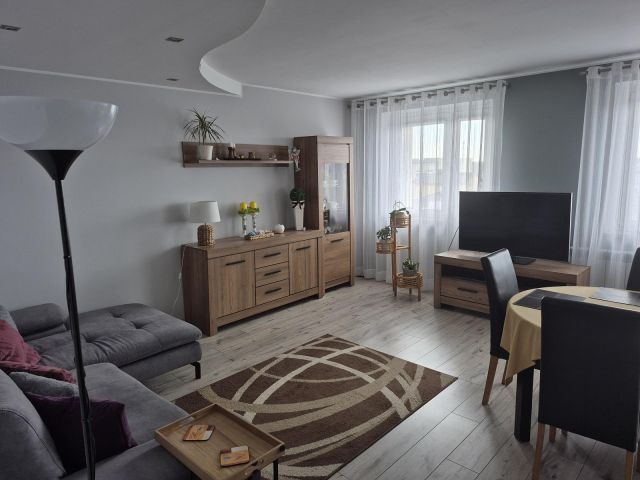 Mieszkanie 3-pokojowe Września Centrum, ul. Wielkopolska. Zdjęcie 1