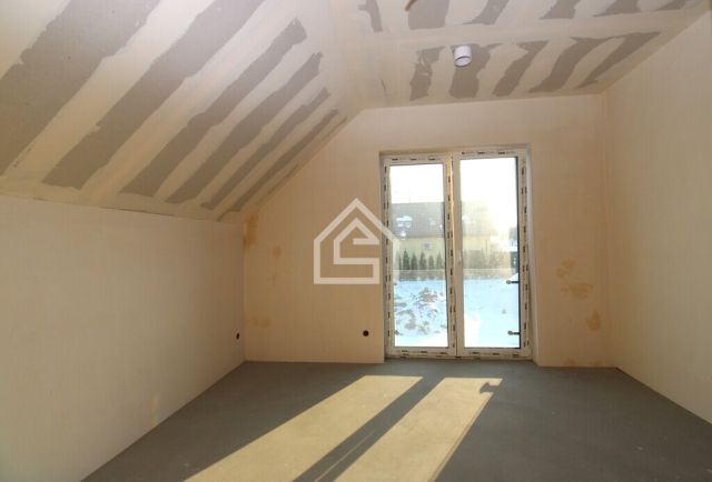 dom wolnostojący, 5 pokoi Dąbrowa. Zdjęcie 16