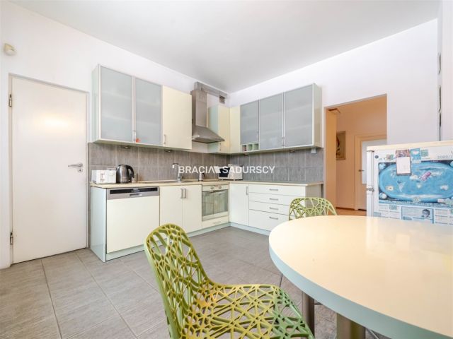 dom wolnostojący, 7 pokoi Krzeszowice, ul. Żbicka. Zdjęcie 36