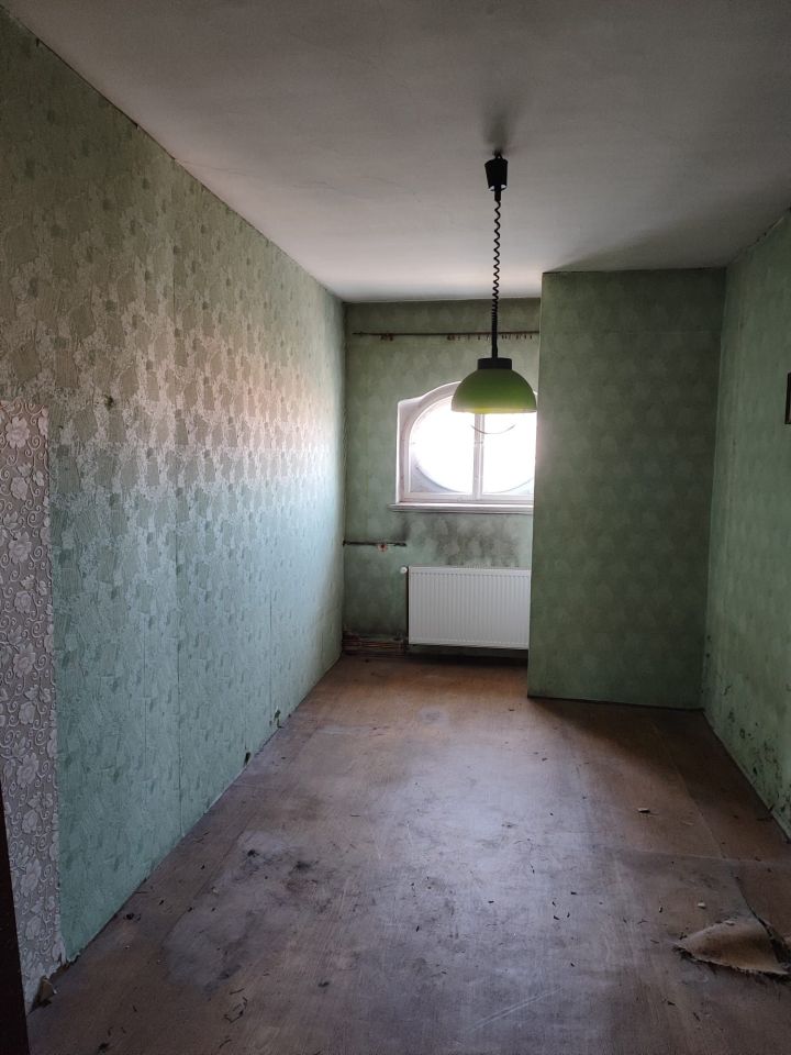 Mieszkanie 4-pokojowe Wałbrzych Śródmieście. Zdjęcie 3