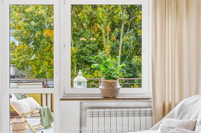 dom wolnostojący, 12 pokoi Tarnowskie Góry Centrum. Zdjęcie 5