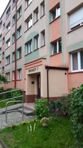Mieszkanie 2-pokojowe Legnica, ul. Mirandy. Zdjęcie 1