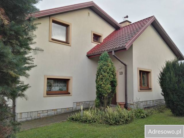 dom wolnostojący Jasło, ul. ks. Stanisława Bełcha. Zdjęcie 1