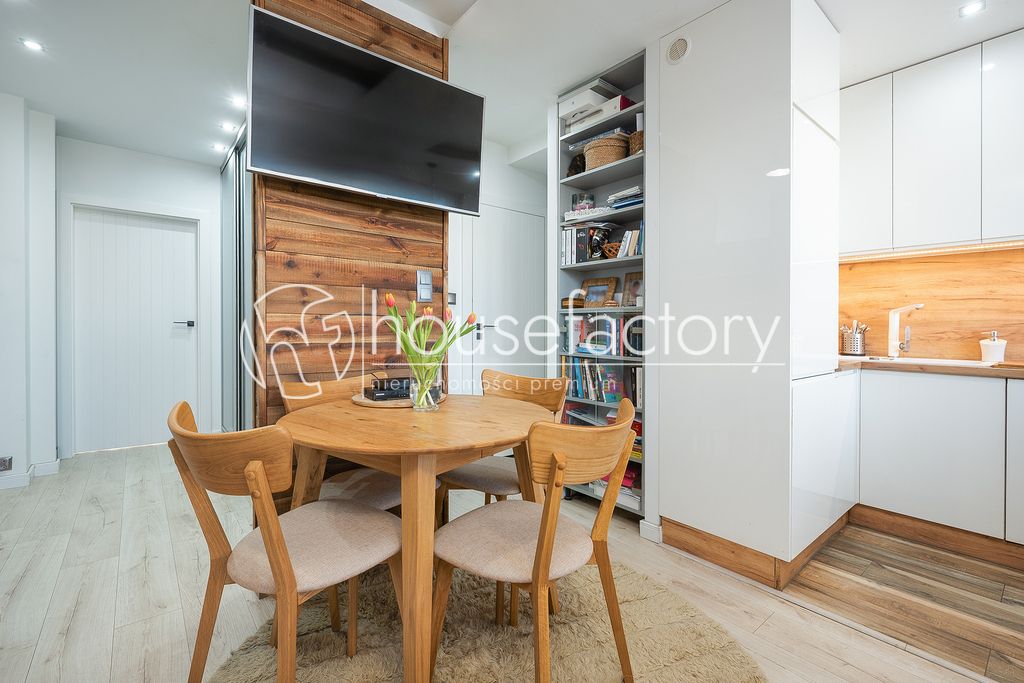 Mieszkanie 3-pokojowe Łódź Retkinia, ul. ks. Jerzego Popiełuszki. Zdjęcie 4