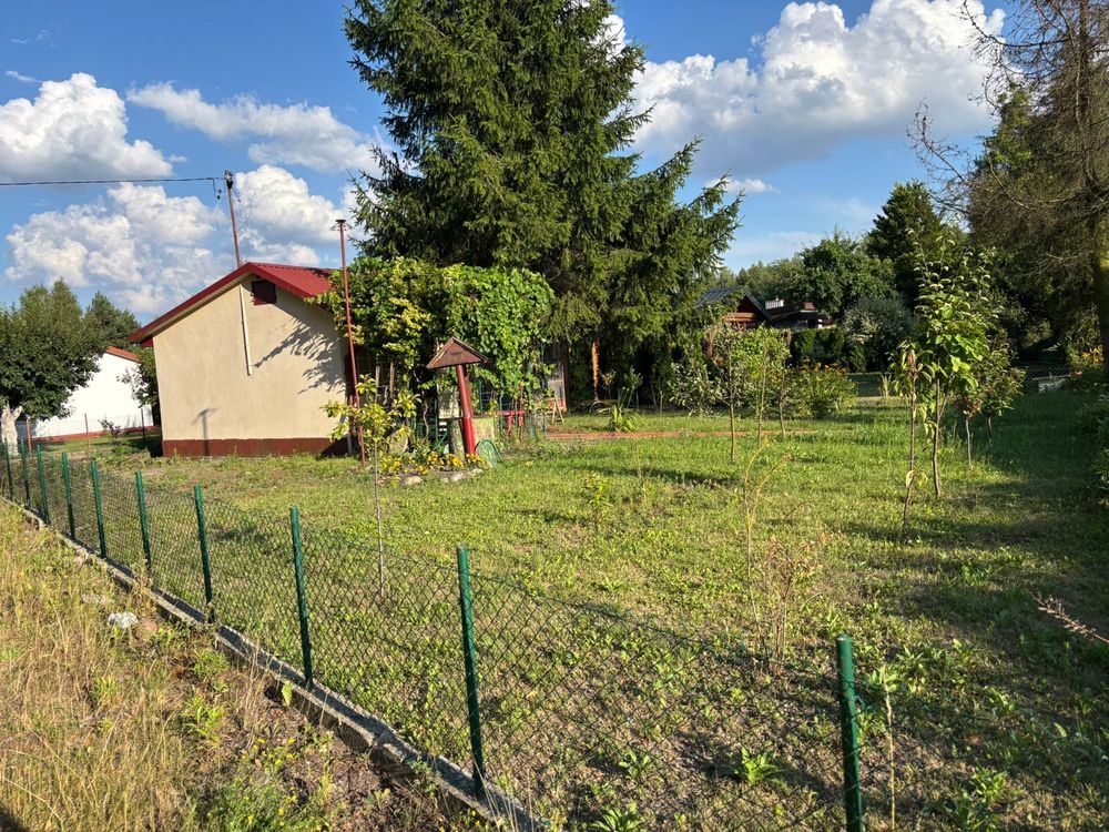 Działka rod Piotrków Trybunalski, ul. Brzeźnicka. Zdjęcie 1