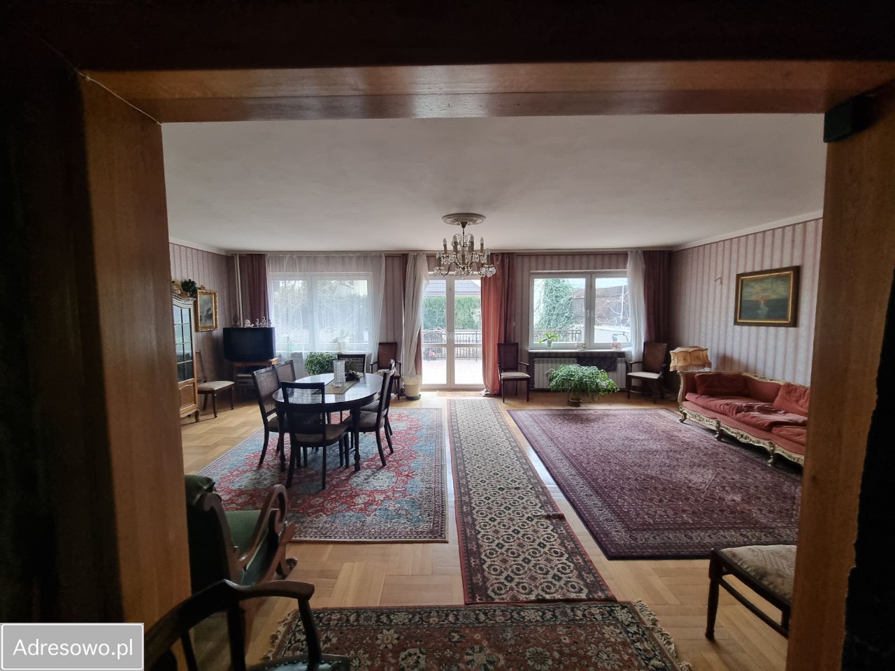 dom szeregowy, 9 pokoi Nowy Dwór Mazowiecki Centrum. Zdjęcie 4