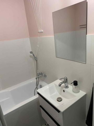 Mieszkanie 3-pokojowe Płock, ul. Adama Mickiewicza. Zdjęcie 4