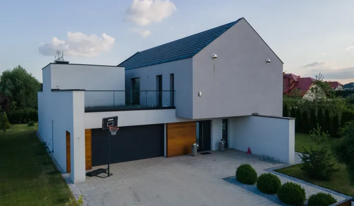 dom wolnostojący, 5 pokoi Rogozino, ul. Tulipanowa